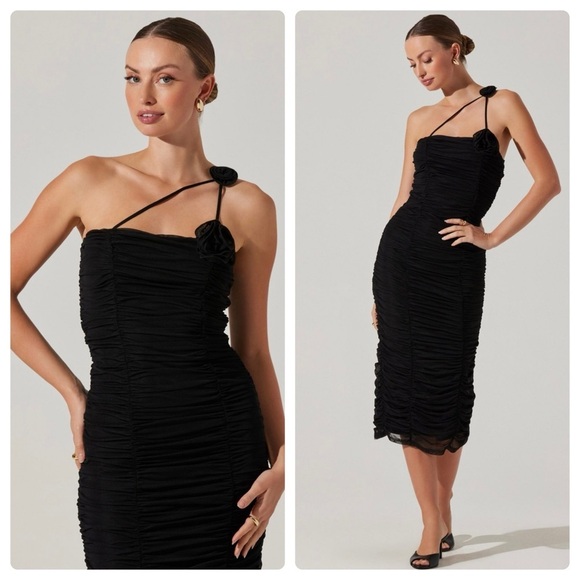 ASTR | Corsage Ruched Bodycon Midi Dress In Black | XS - Picture 1 of 10